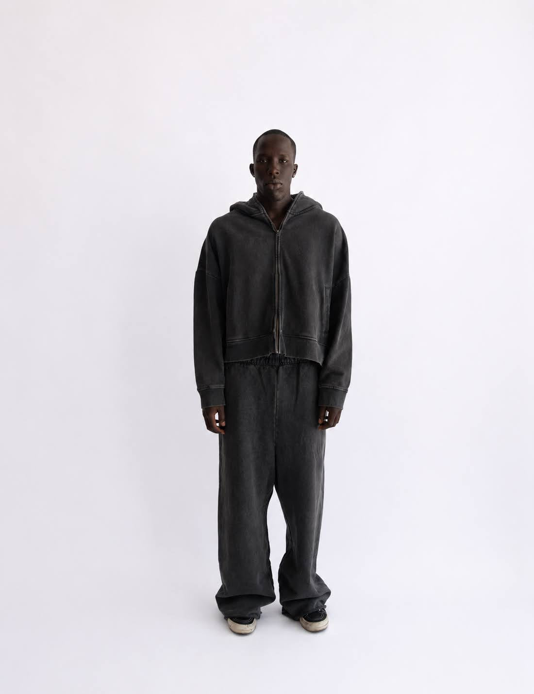 Eternal Zip (Washed Black)