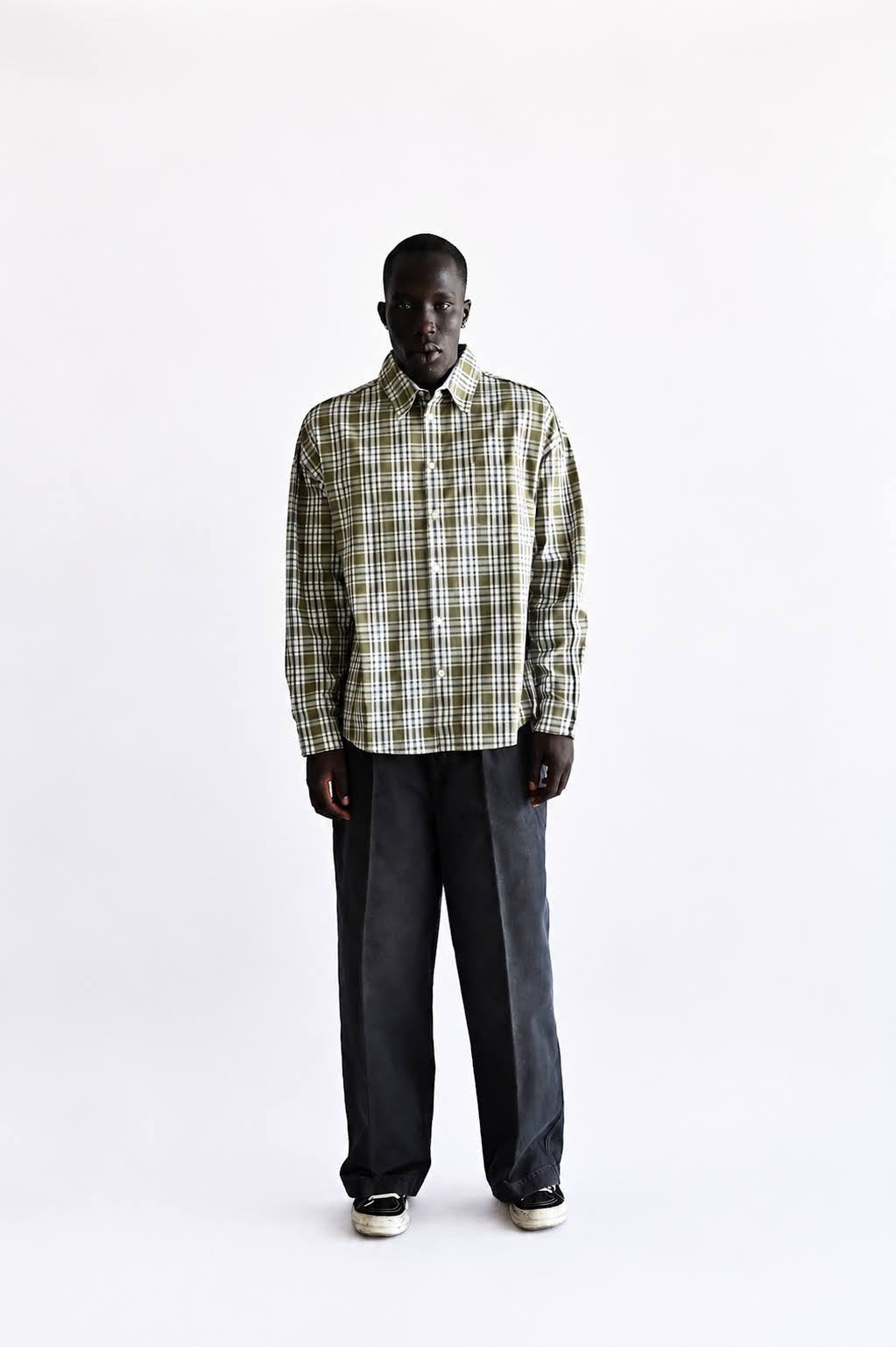 Green compact cotton shirt with checked pattern