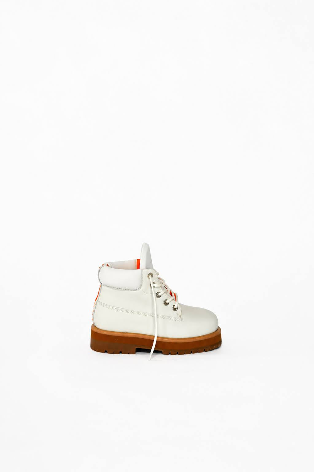 Strada White