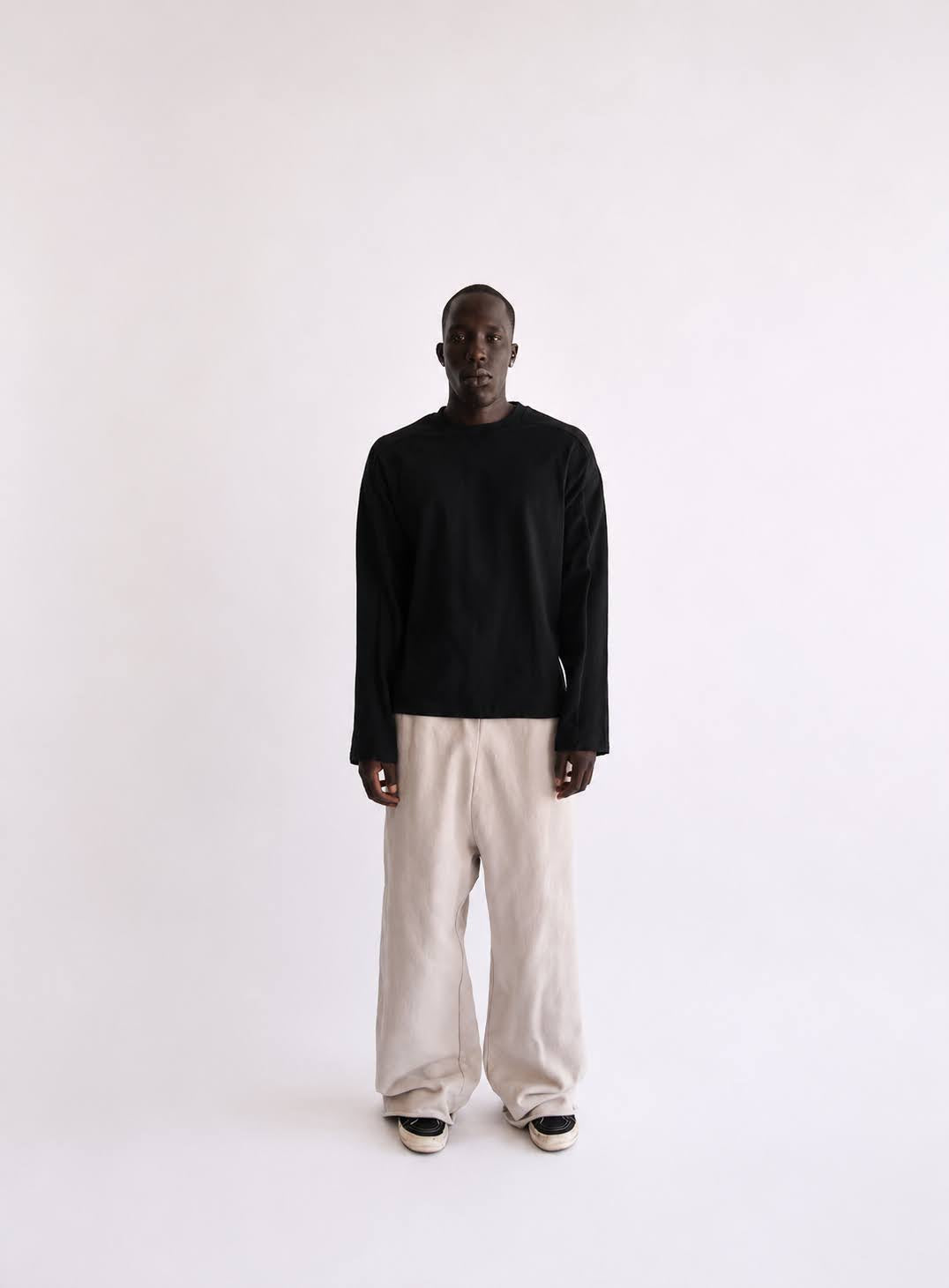 Heavy Long Sleeve (Black)